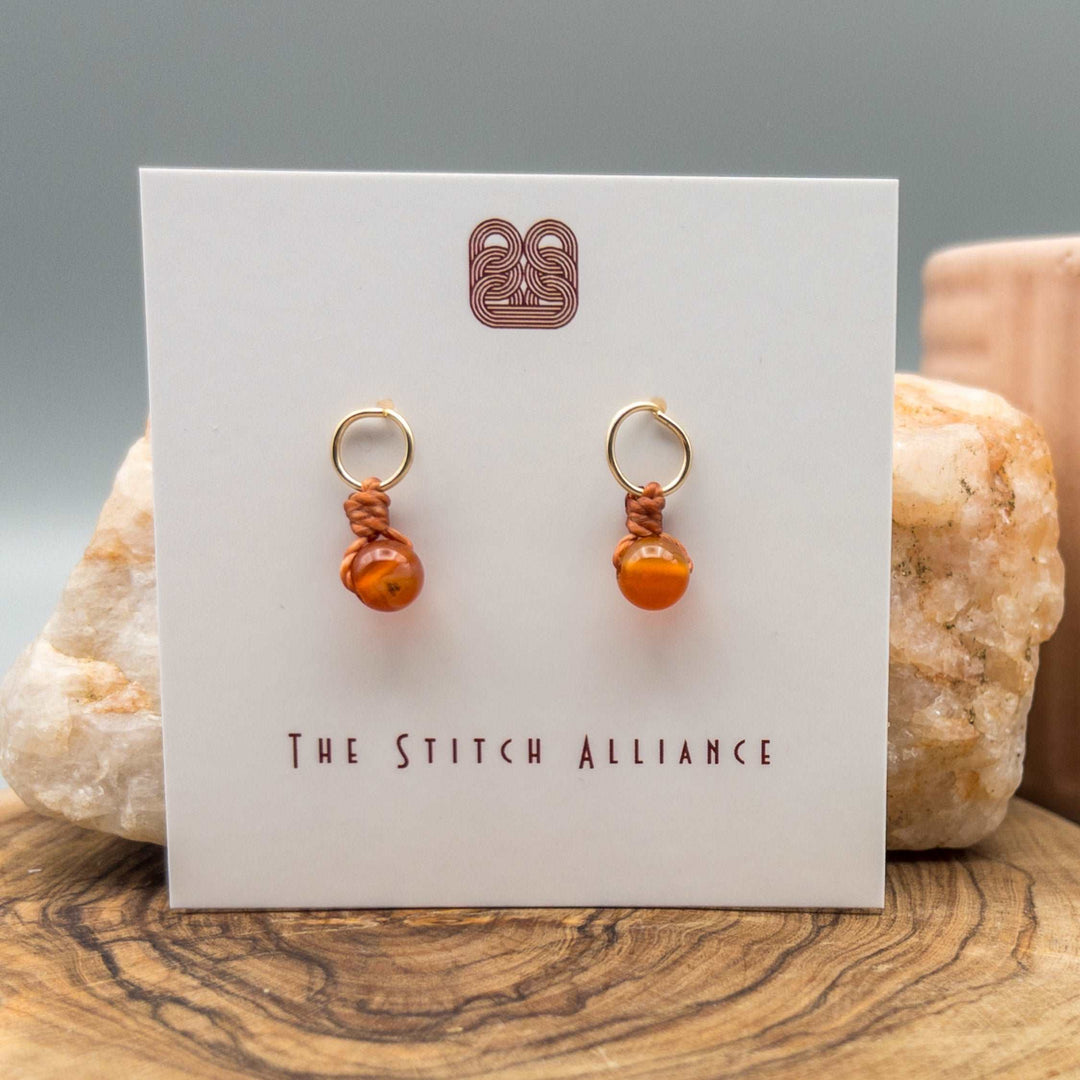 Circle Post - 14k Gold Fill / Carnelian