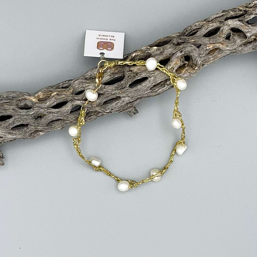 Freshwater Pearl Crochet Bracelet / 14k Gold Fill