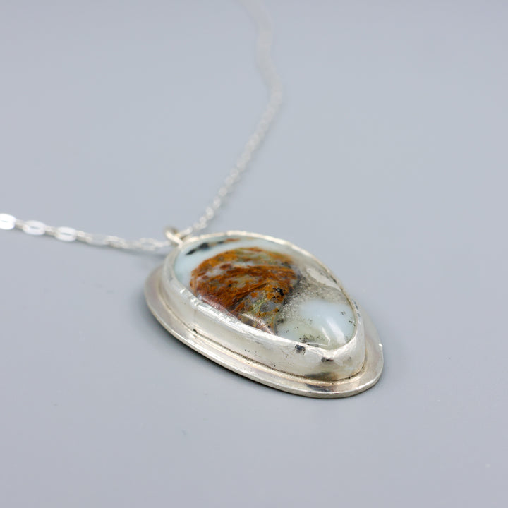 Dendritic agate one of a kind necklace detail view