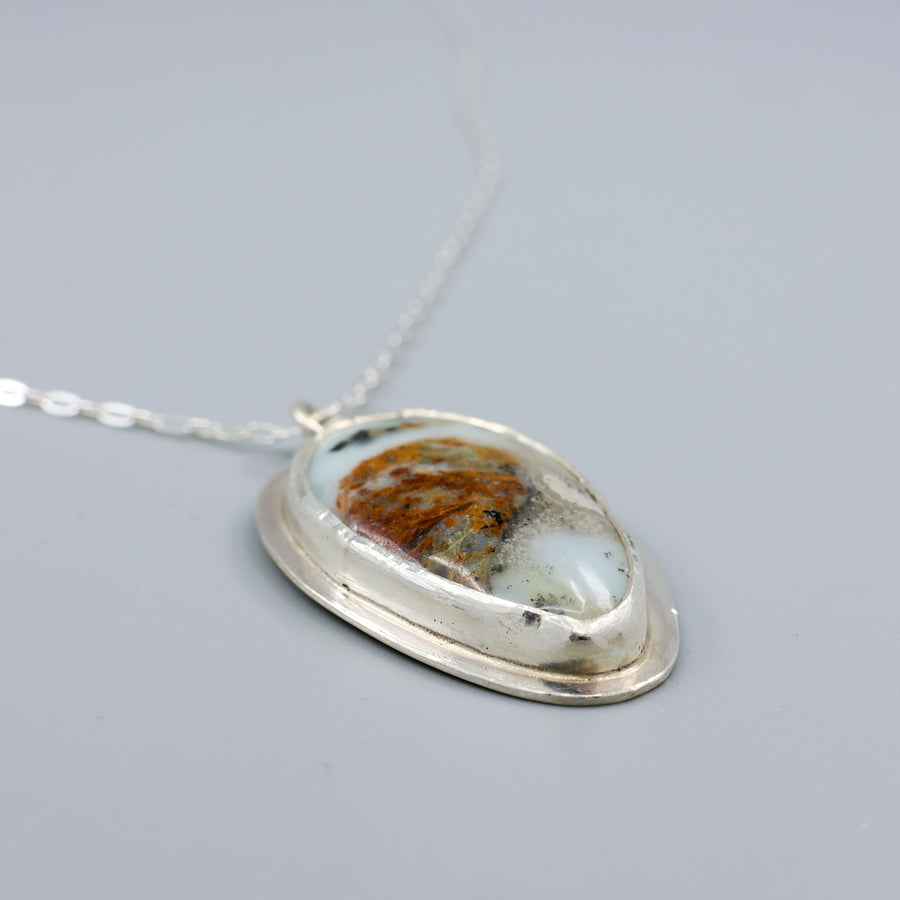 Dendritic agate one of a kind necklace detail view