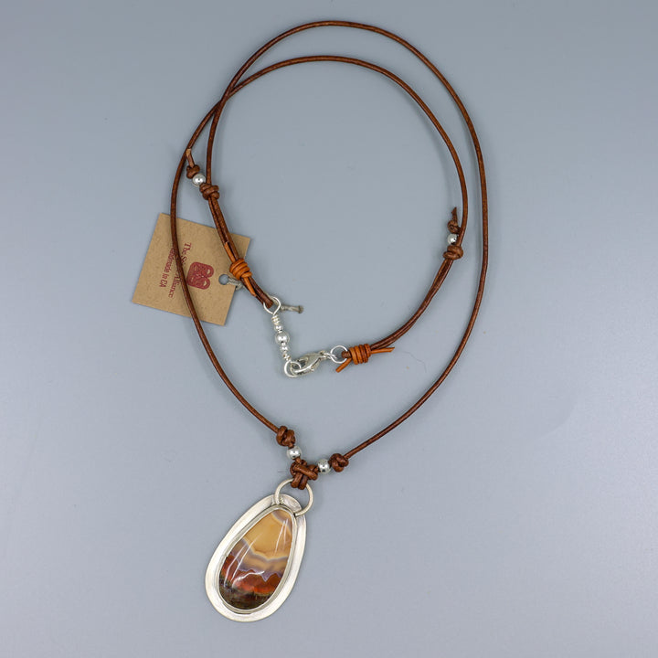 Mexican agate sterling silver necklace full view