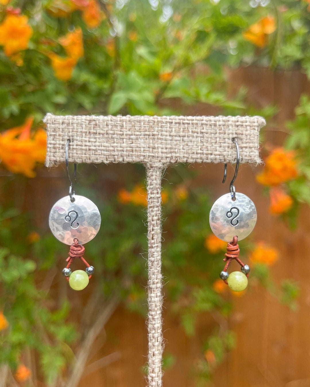 Leo Drop Earrings / Peridot