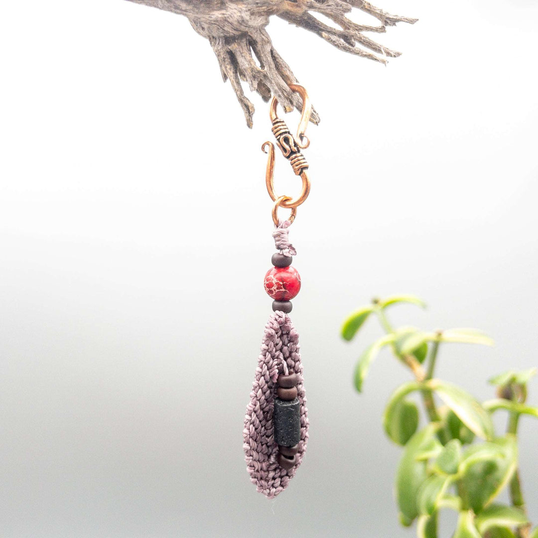 back of lavender macrame feather diffuser clip