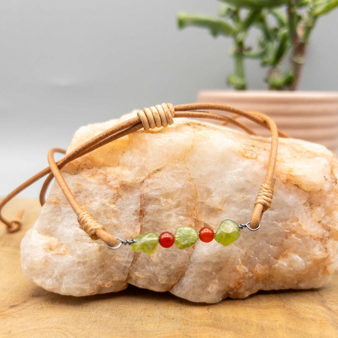 Peridot and carnelian necklace on oxidized sterling silver and natural leather