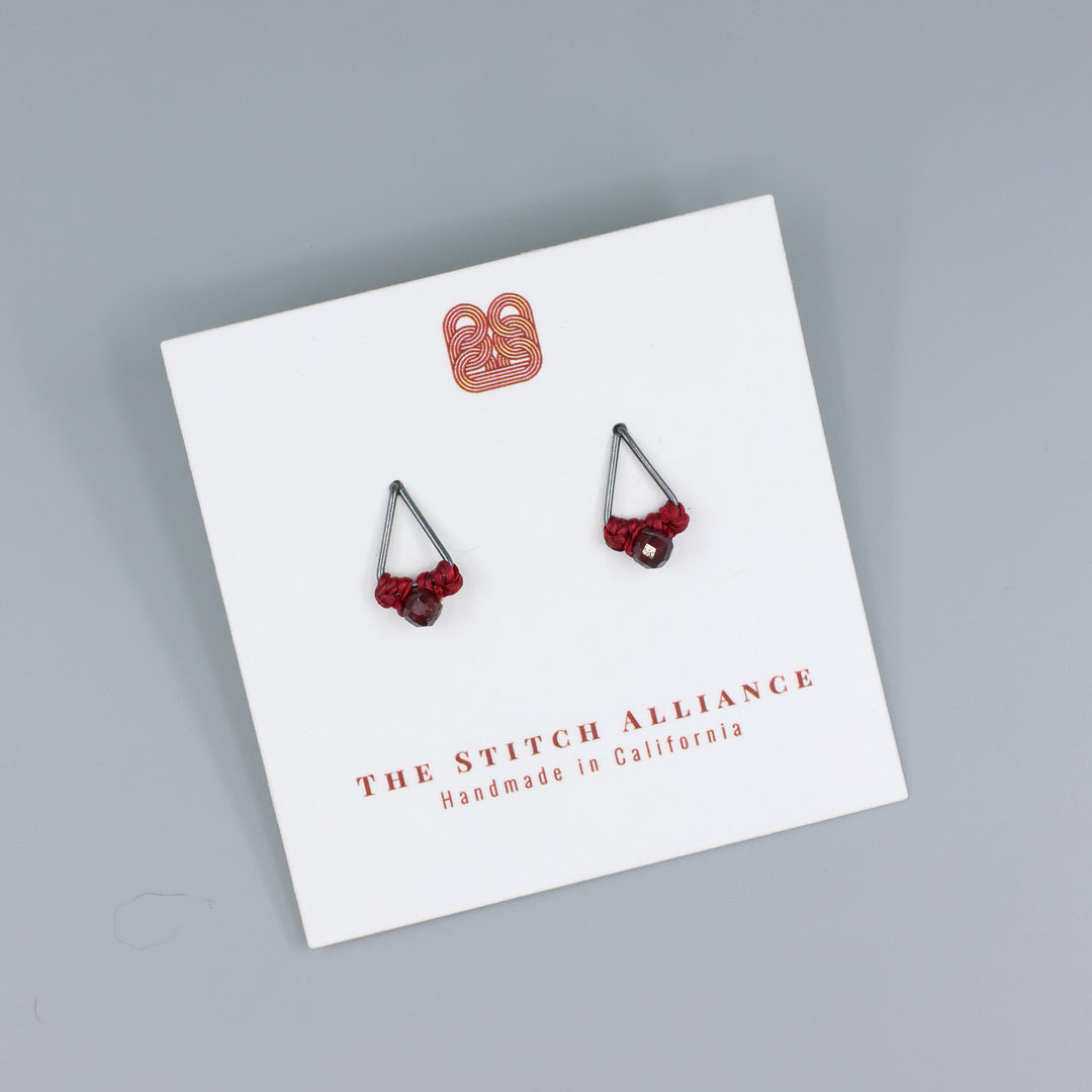 Garnet Stud Earrings / Triangle / Oxidized Sterling Silver